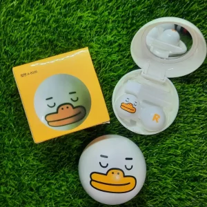 White Lens Sleeping Duck Travel Care Kit with lens case.